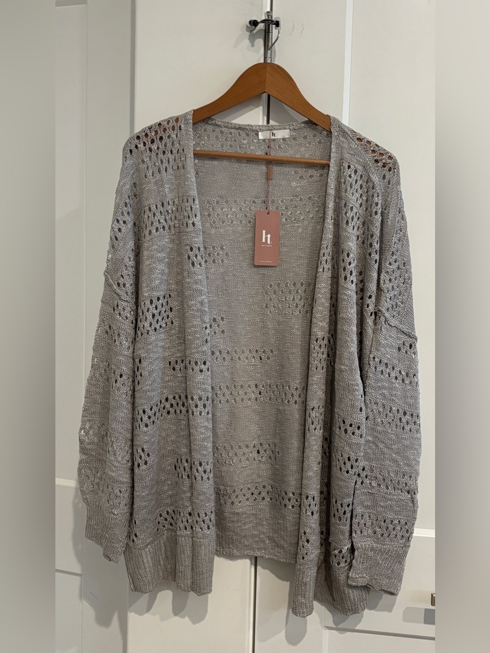 Hotouch Essentials Light Gray Open-Weave Women's Cardigan. Size L